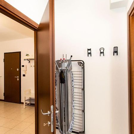 Come Casa Like Home Apartment With Parking 都灵 外观 照片