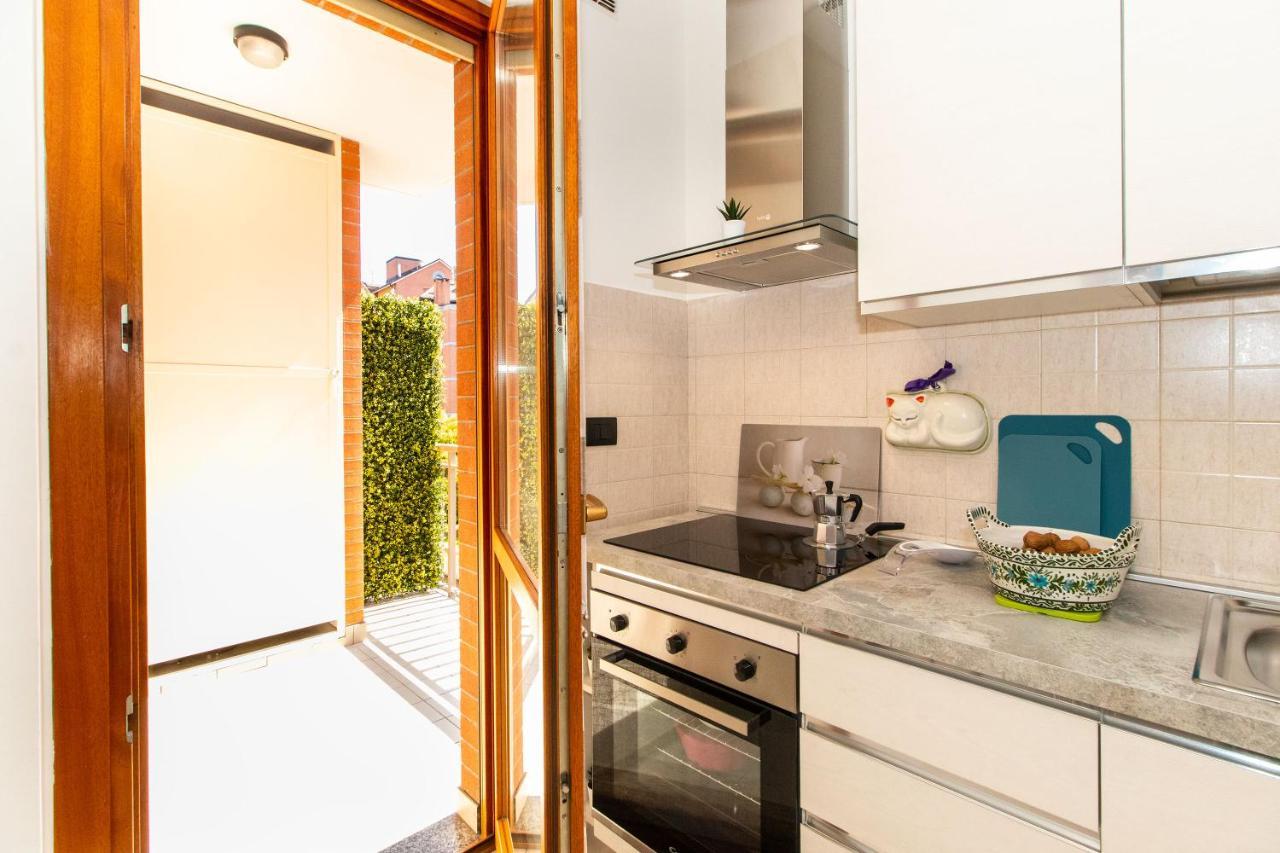 Come Casa Like Home Apartment With Parking 都灵 外观 照片