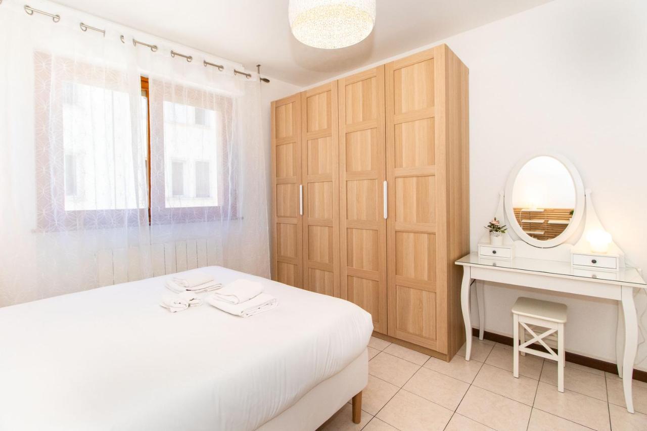 Come Casa Like Home Apartment With Parking 都灵 外观 照片