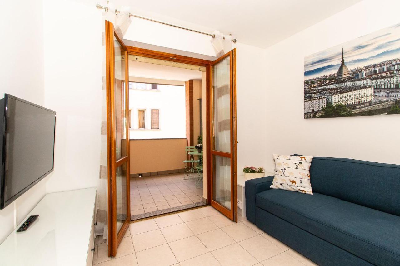 Come Casa Like Home Apartment With Parking 都灵 外观 照片