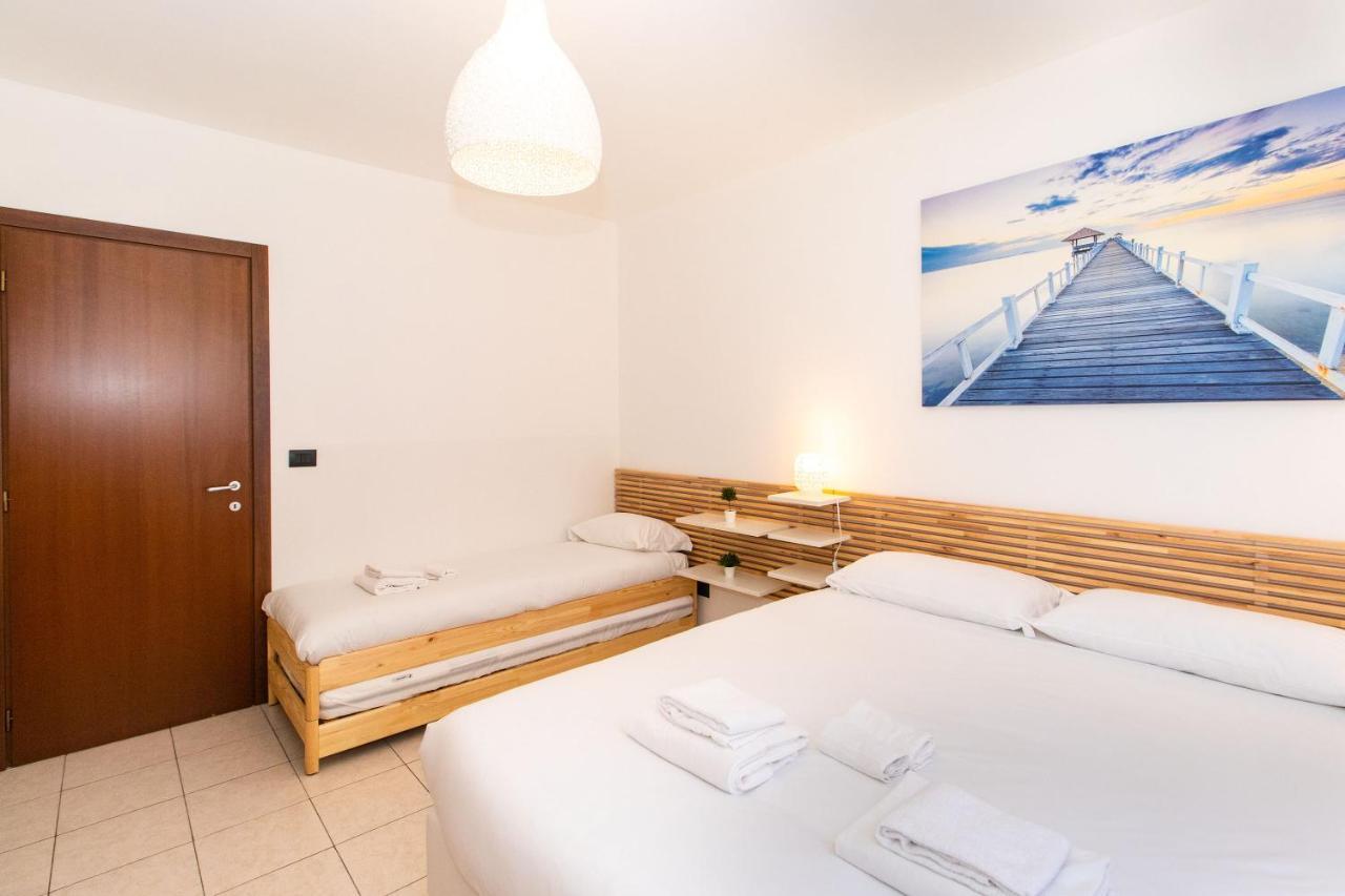 Come Casa Like Home Apartment With Parking 都灵 外观 照片
